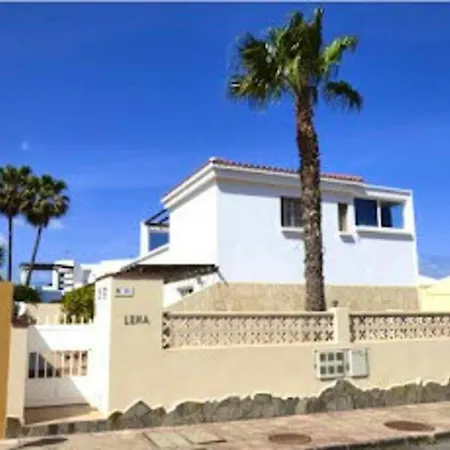 Apartment Spacious In With Shared Pool *