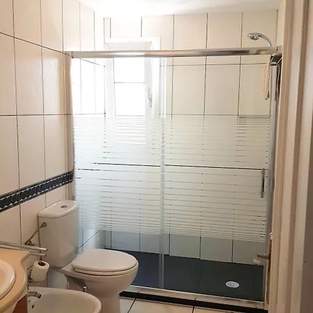 Spacious In With Shared Pool Corralejo